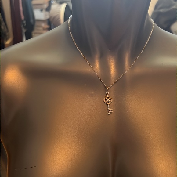 Pandora lariat flower necklace - Picture 3 of 9